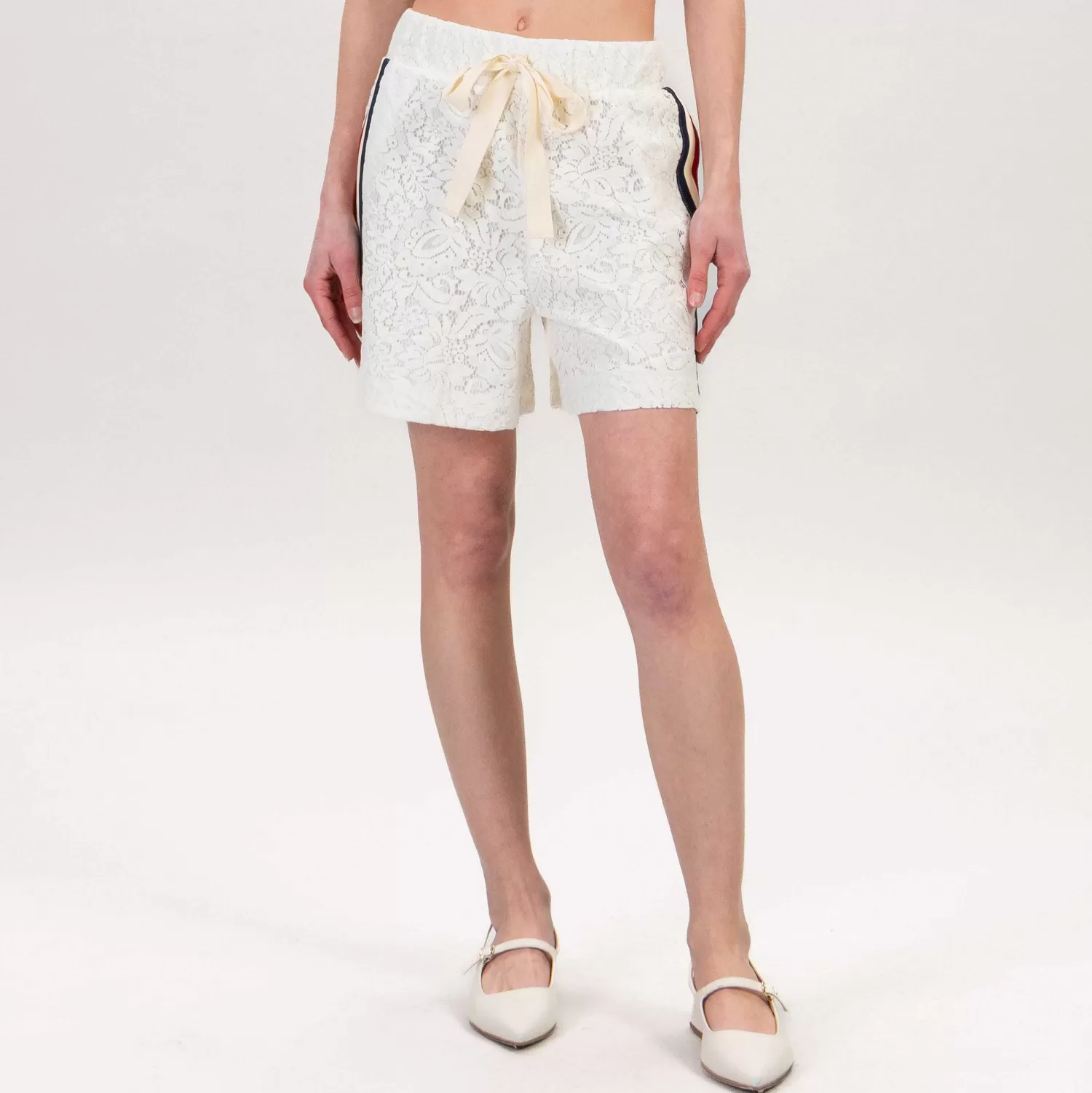 Outlet White Mood Motel-Shorts In Pizzo Banda Laterale - Burro/Rosso/Latte