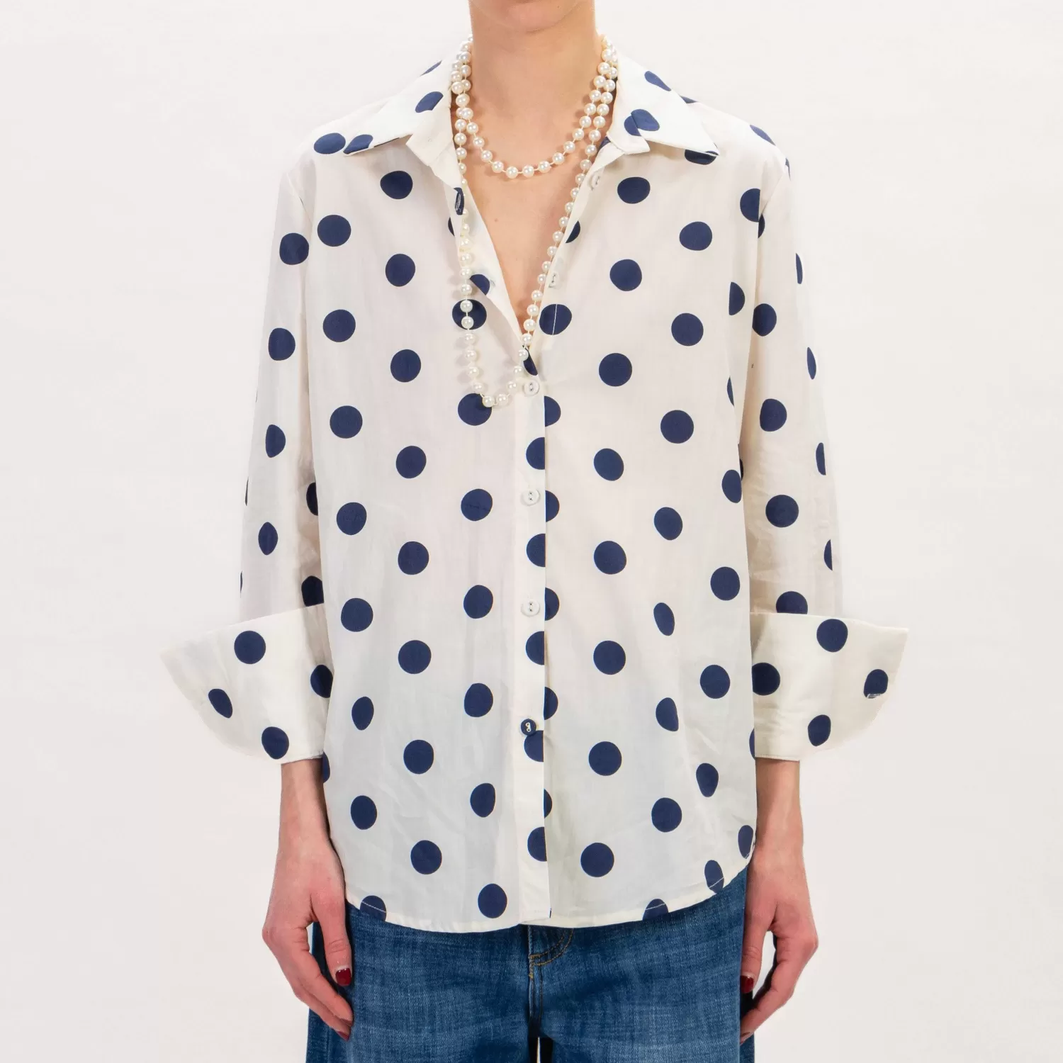 Shop White Mood Souvenir-Camicia Fantasia Bolle Con Collana Perle - Burro/Blu