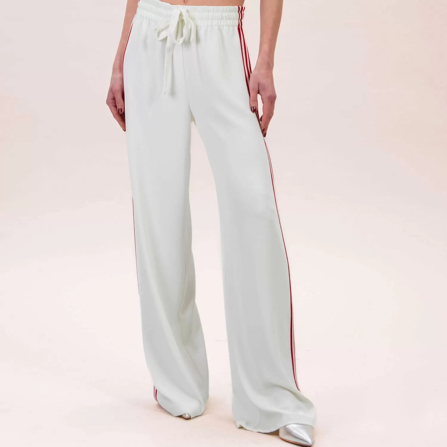 Shop White Mood Tensione In-Pantalone Elastico Banda Laterale - Latte/Rosso