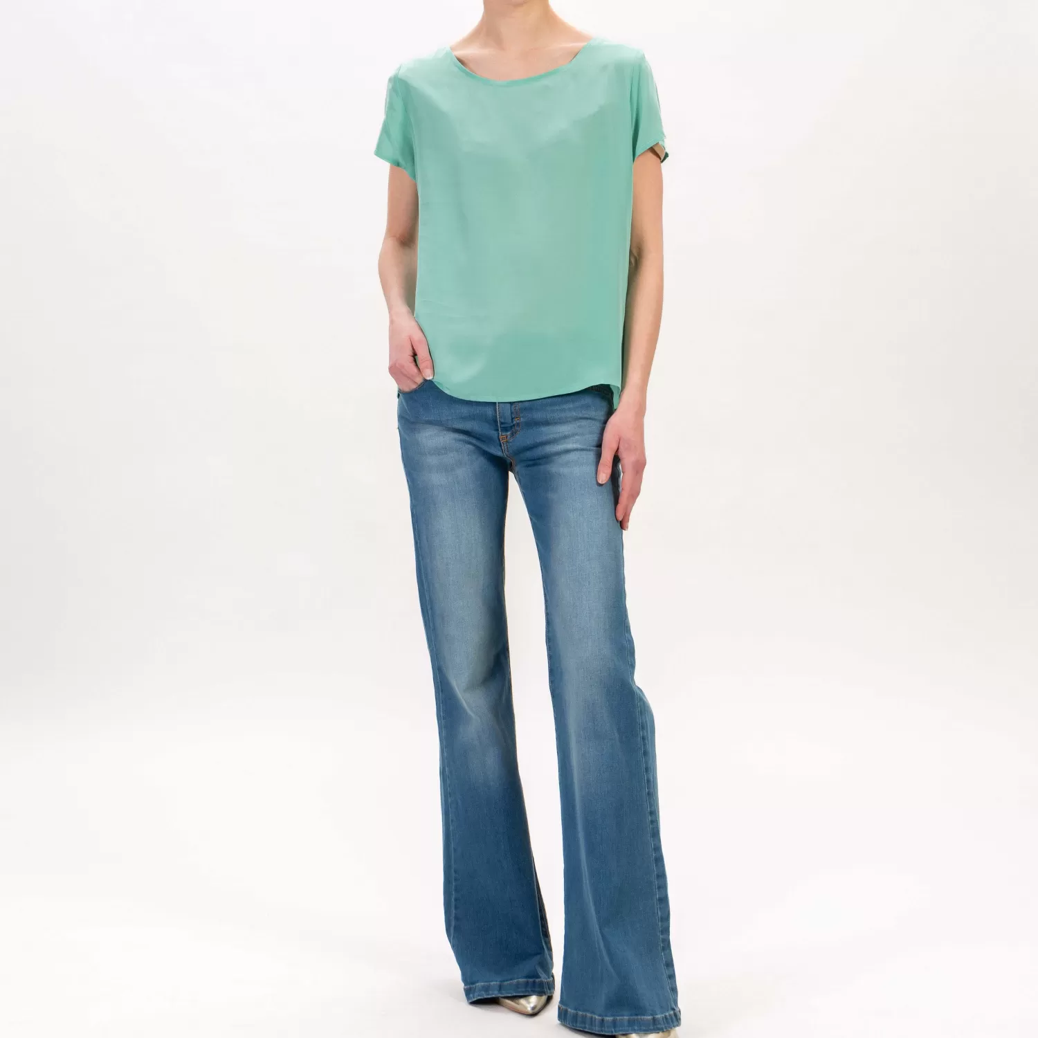 Shop White Mood Wu'Side-Blusa In Viscosa Fiocco Dietro - Verde Acqua