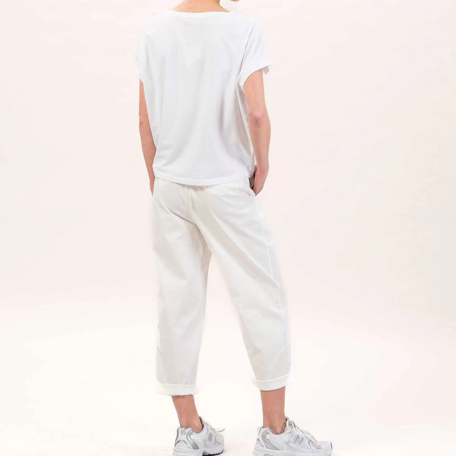 Shop White Mood Zeroassoluto-Pantalone Lory Baggy Elasticizzato - Off White